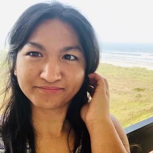 Meet your Posher, Ameera